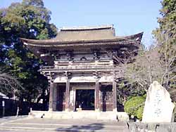 三井寺の仁王門